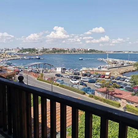 The Two Anchors Alloggio in famiglia Nesebar