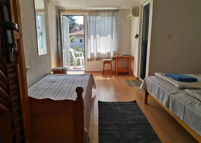 The Two Anchors * Nesebar