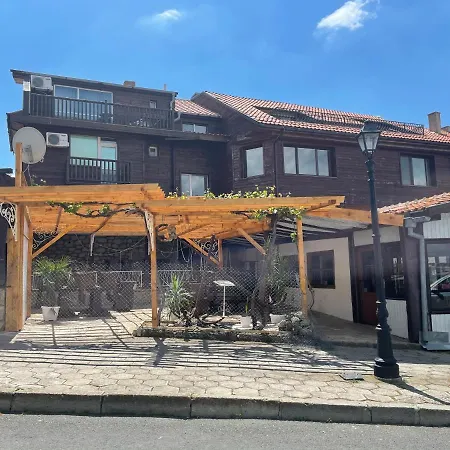 The Two Anchors Nessebar