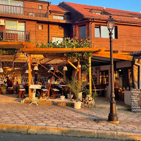 Privat bolig The Two Anchors Nessebar