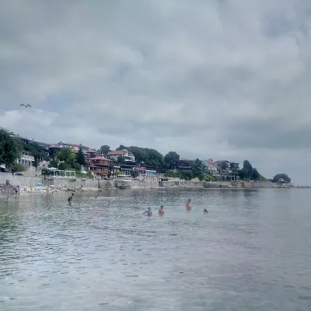 The Two Anchors Homestay szállás Neszebar